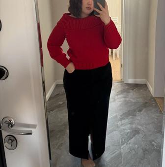 Свитер красный , Stradivarius