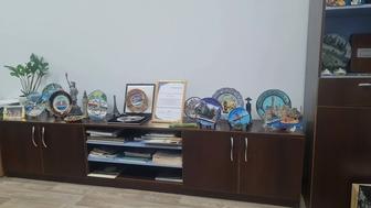 Продам тумбу под TV, шкаф-тумбу, столы