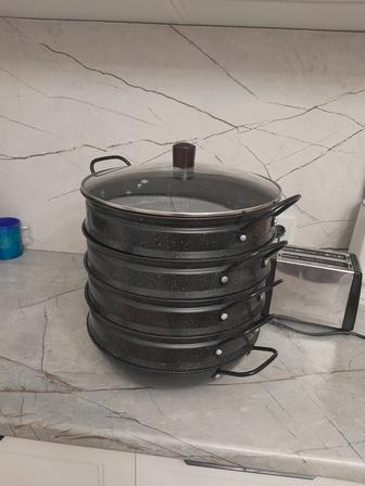 Продам мантоварку диаметр 30 см металлическую с крышкой. Все как на фото