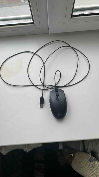 Компьютерная мышь Logitech G102