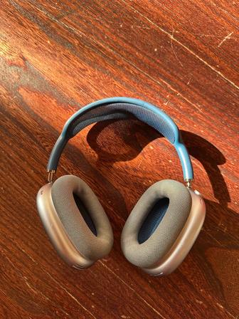 Продаю наушники Air pods max