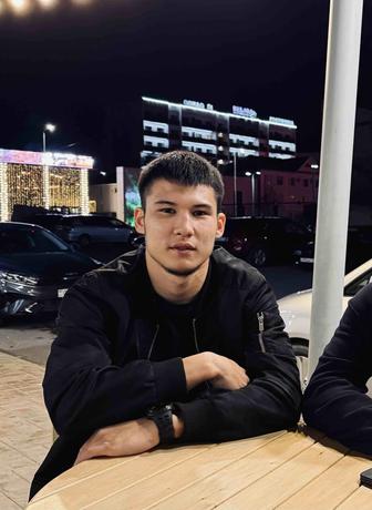 Продавец-консультант