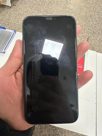 Продам iPhone 11 128gb