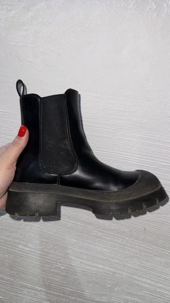 Весенние ботинки 35 размер