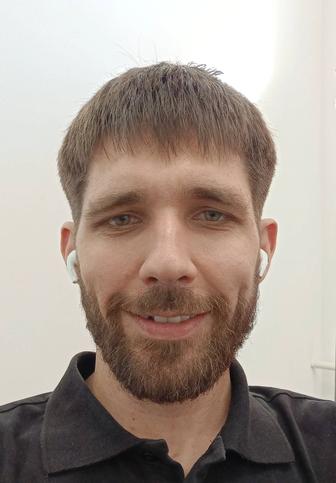 Менеджер по продажам в офисе