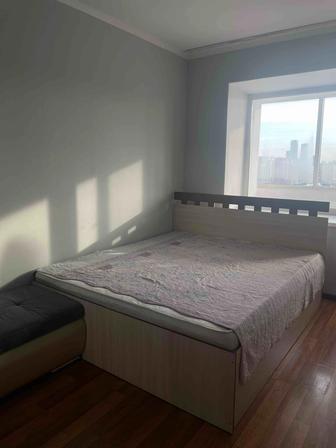 Кровать двуспальная