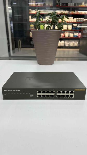 Коммутатор D-Link DES-1016D c 16 портами 10/100 Base-TX