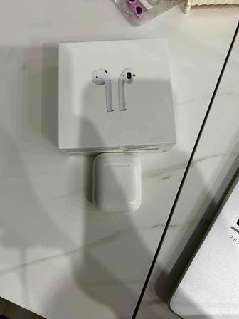 Продам Airpods 2 оригинал