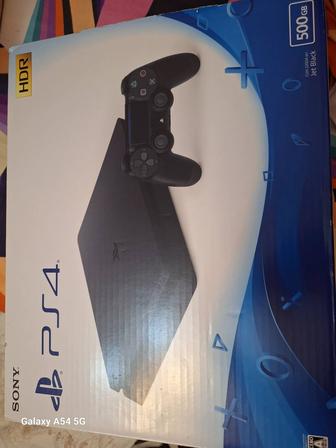 Игровая консоль PlayStation 4 Slim