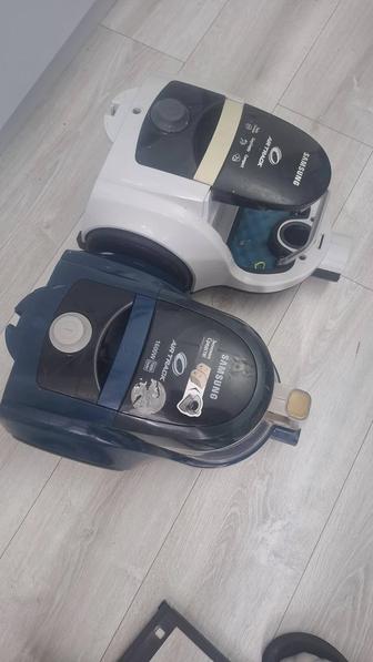 Продам пылесос на запчасти