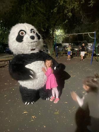 Продам костюм ростовой панды