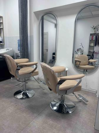 Кресло зеркало шкаф педикюр кресло