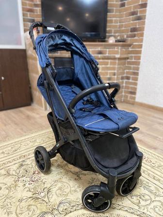 Детская коляска