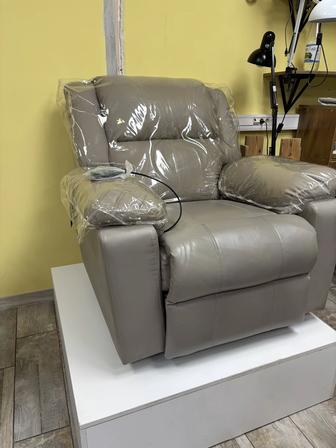 Кресло для маникюра и педикюра