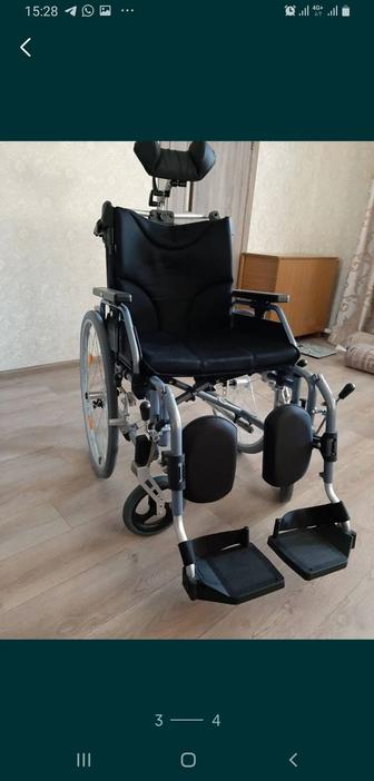 Продам инвалидную коляску