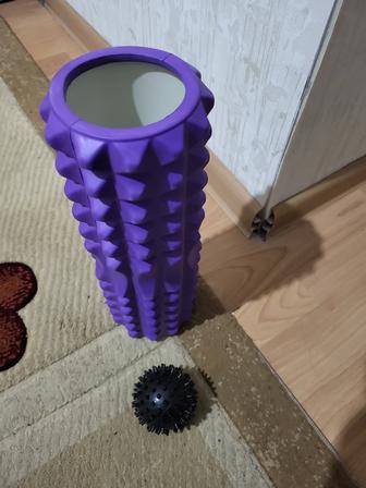 Валик с шариком для разминки