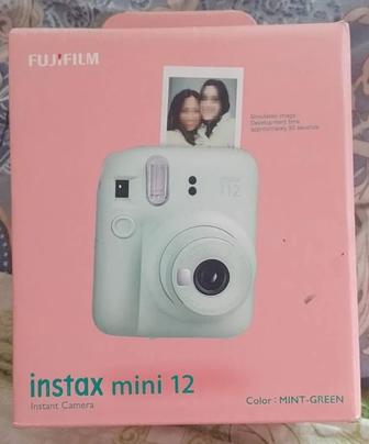 Instax mini 12