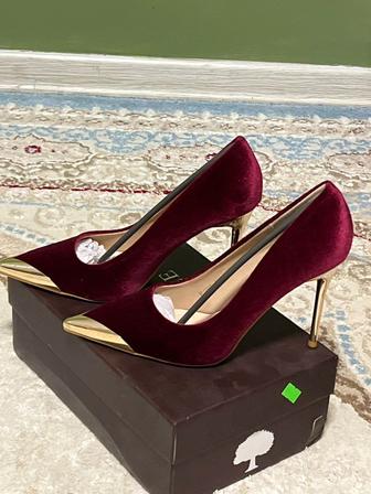 Женские туфли