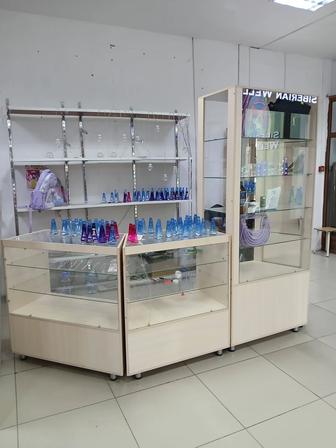 Продам витрины