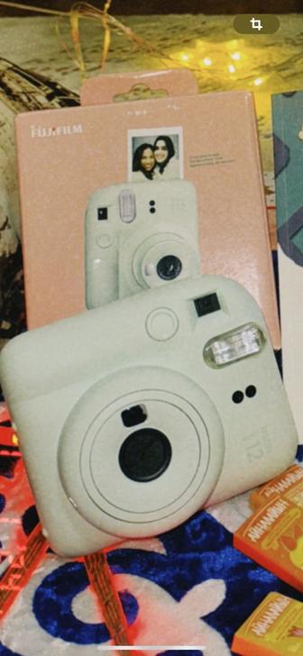 Instax mini 12