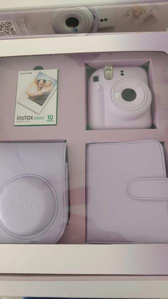 Продам instax 12 mini новая