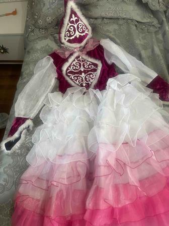 Продаю детские национальные платье и костюмы