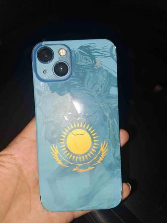 Продам Айфон 13
