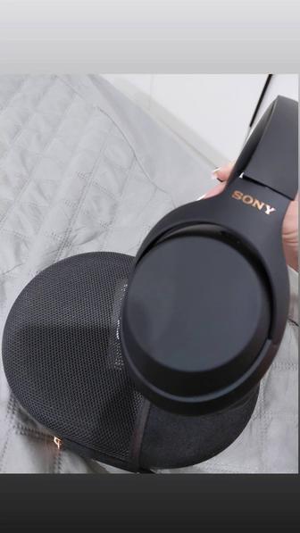Премиум наушники Sony WH1000XM4, полный комплект