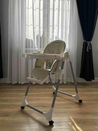 Стульчик для кормления iLovi Light бежевый