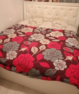 Продам двухспальную кровать