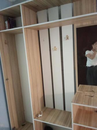 Прихожий срочно сатылады