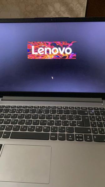 Ноутбук Lenovo