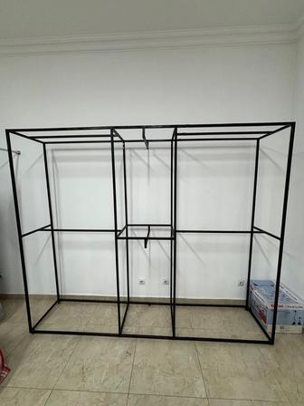 Стойки для одежды