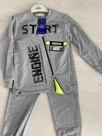 Детский спортивный костюм