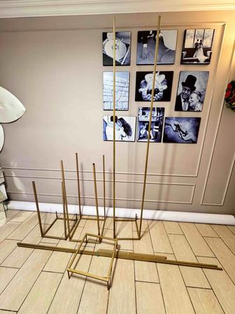 Разборные металлические стойки для декора и фотозоны (комплект 3 шт), золот