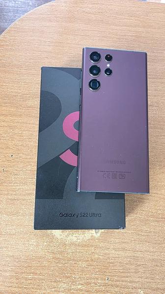 Продам смартфон SamsungS22 ULTRA 256 GB