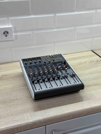 Микшер behringer x1204