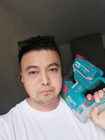 Муж на час установка гардин карнизов, кронштейнов.