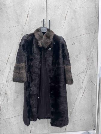 Продам норковую шубу