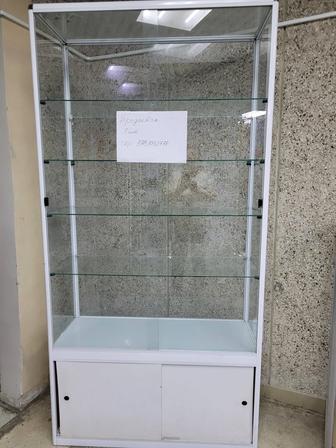 Продается витрина,