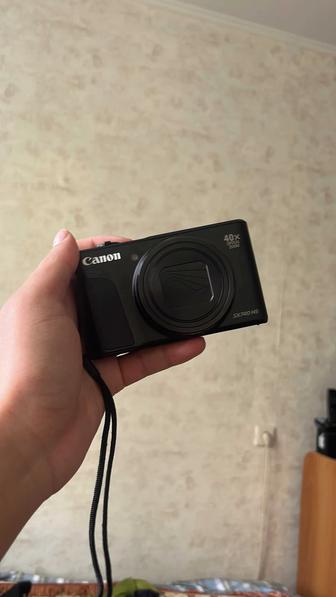 Canon PowerShot SX740 HS