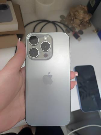 Продам iphone 15 pro 512gb