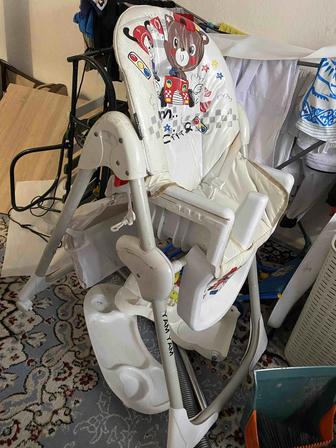Коляска сани и стульчик для кормления