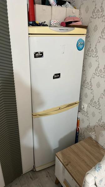 Продам холодильник (не рабочее состояние)