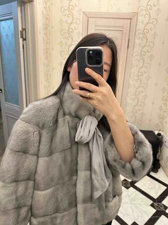 Шуба норковая. 42 р