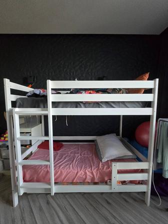 Кровать детская 2-ярусная