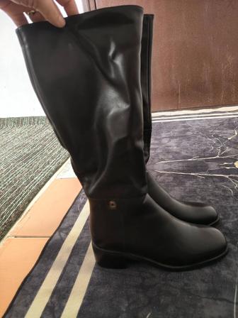 Қысқы етік сатылады