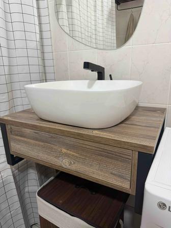 Продам тумбу с раковиной