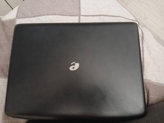 Acer eMachines E520.