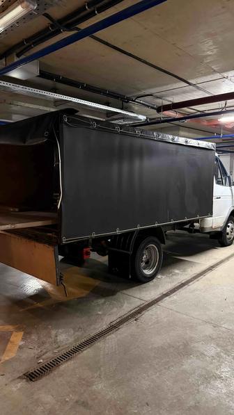 Грузоперевозки по городу. Заезд в паркинг